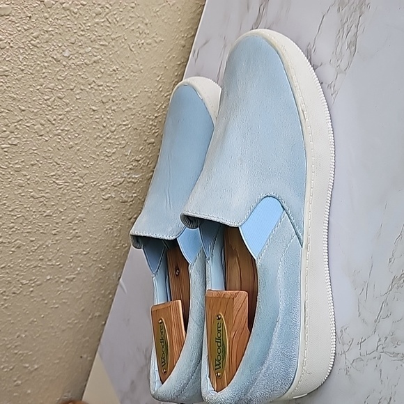 Lulu's Blue Sneakers - Picture 4 of 8